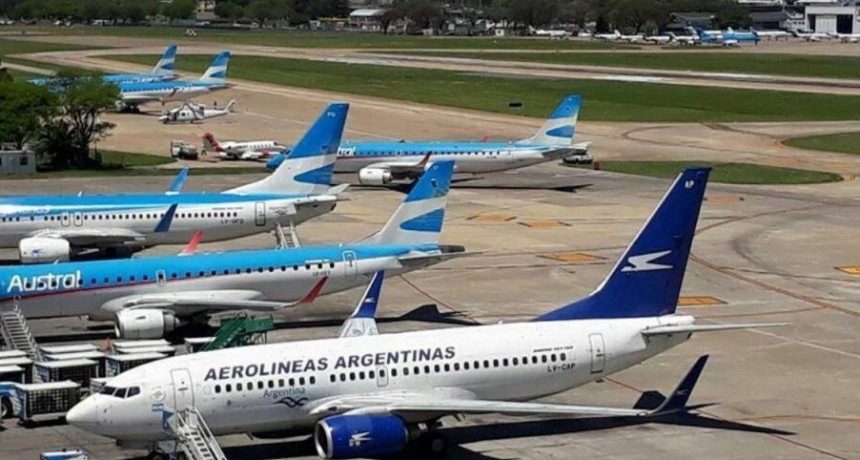 Hoy en #Caf&eacute;ALaTurcaExpressVespertino5/05/2020, la fusi&oacute;n de Aerol&iacute;neas Argentinas y Austral.