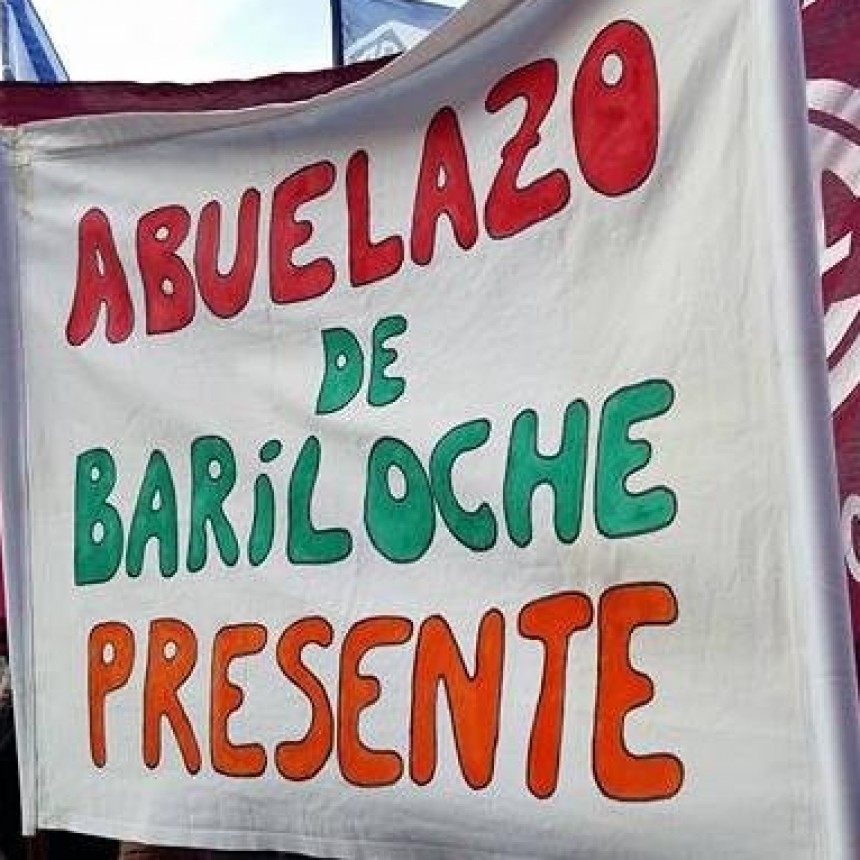 EL ABUELAZO EN BARILOCHE RECLAMA SUS DERECHOS