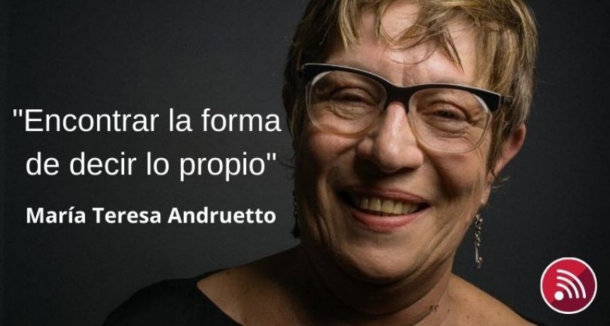 "Uno puede envejecer escribiendo"